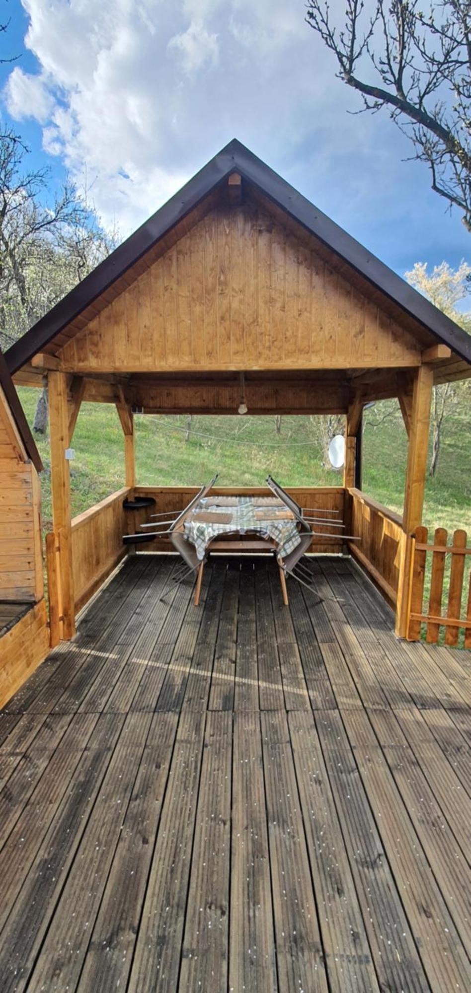 Cabana Din Livada Pucioasa Экстерьер фото